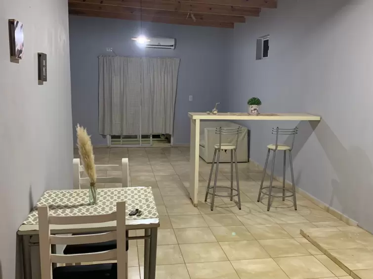 COMODO Y LUMINOSO MONOAMBIENTE